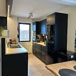 Lägenhet A One-bedroom Near Downtown *