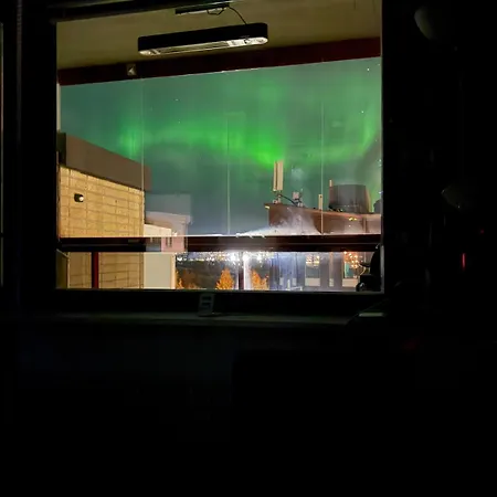 A One-bedroom Near Downtown アパート