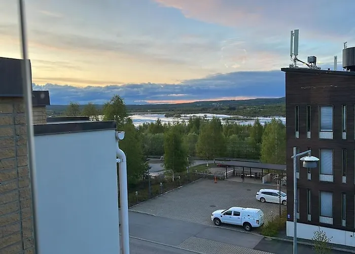 A One-bedroom Near Downtown *